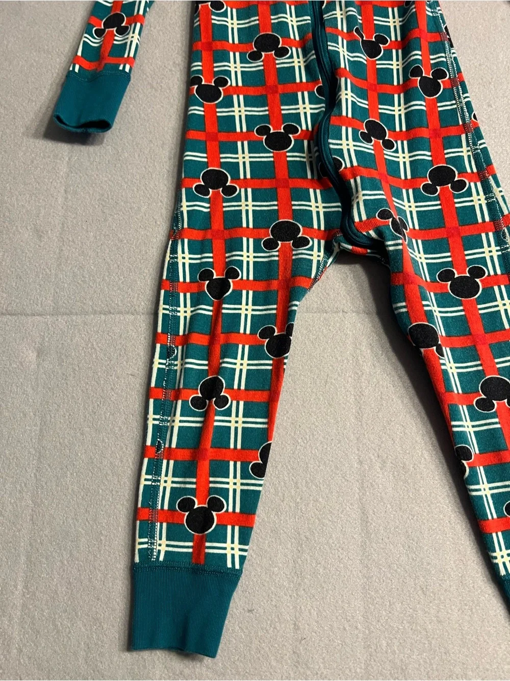 Hanna Andersson Disney Mickey Mouse Plaid Zip Sleeper Organic Cotton Size 3T